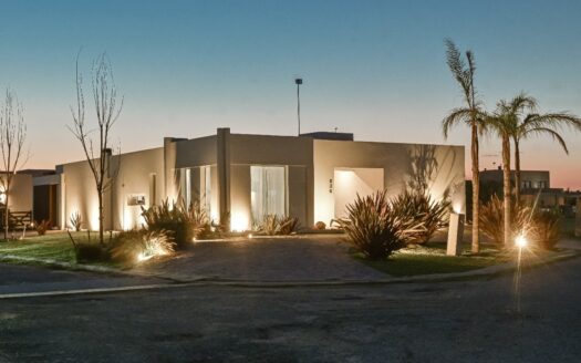 Elegancia y Confort: Casa de 3 Dormitorios