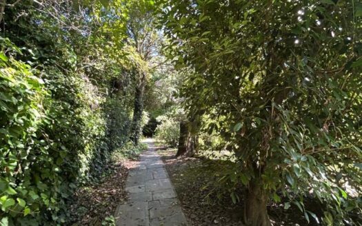 Lote en venta de 776m2 en Barrio Cerrado Cassia