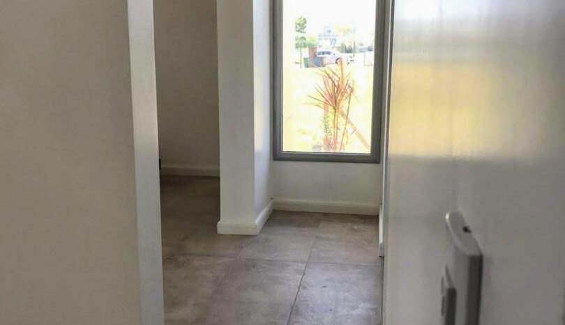 Hermosa casa de dos plantas