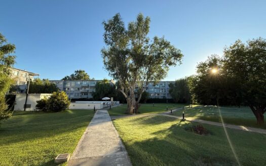 Departamento en excelente condominio